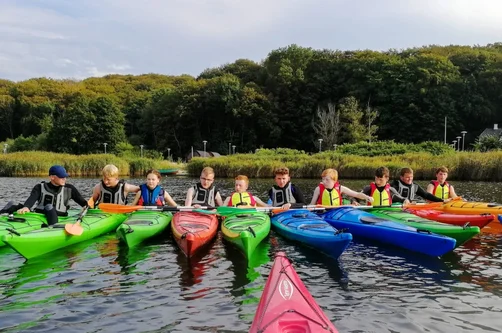 kayak_on_water